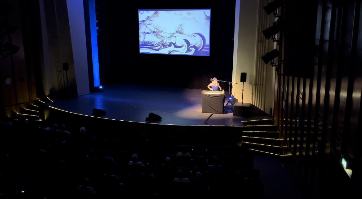 Sand Show „Einmal um die Welt“ in Eisenhüttenstadt