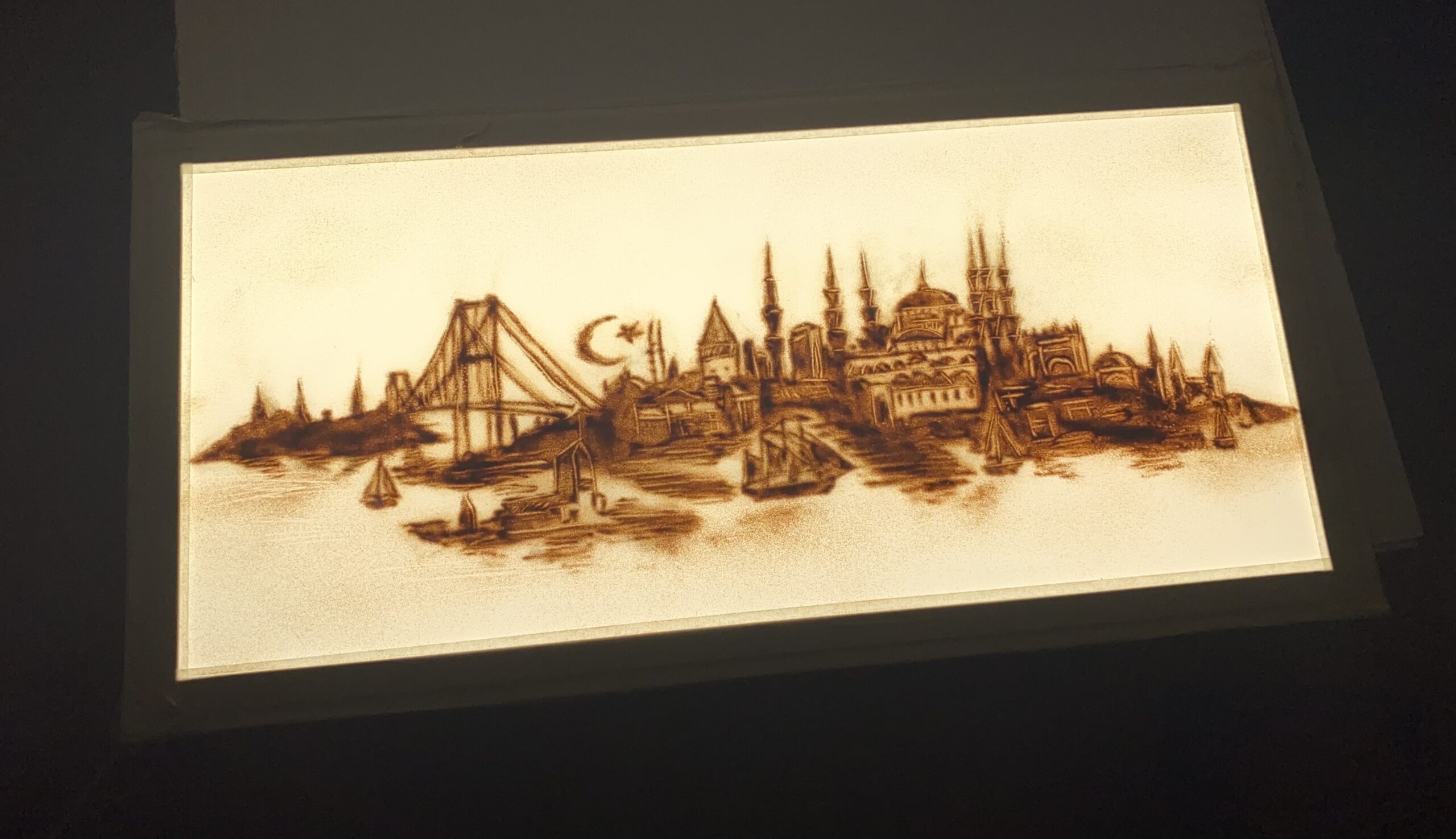 Sandbild mit Sand gemacht – einmaliger Geschenk
