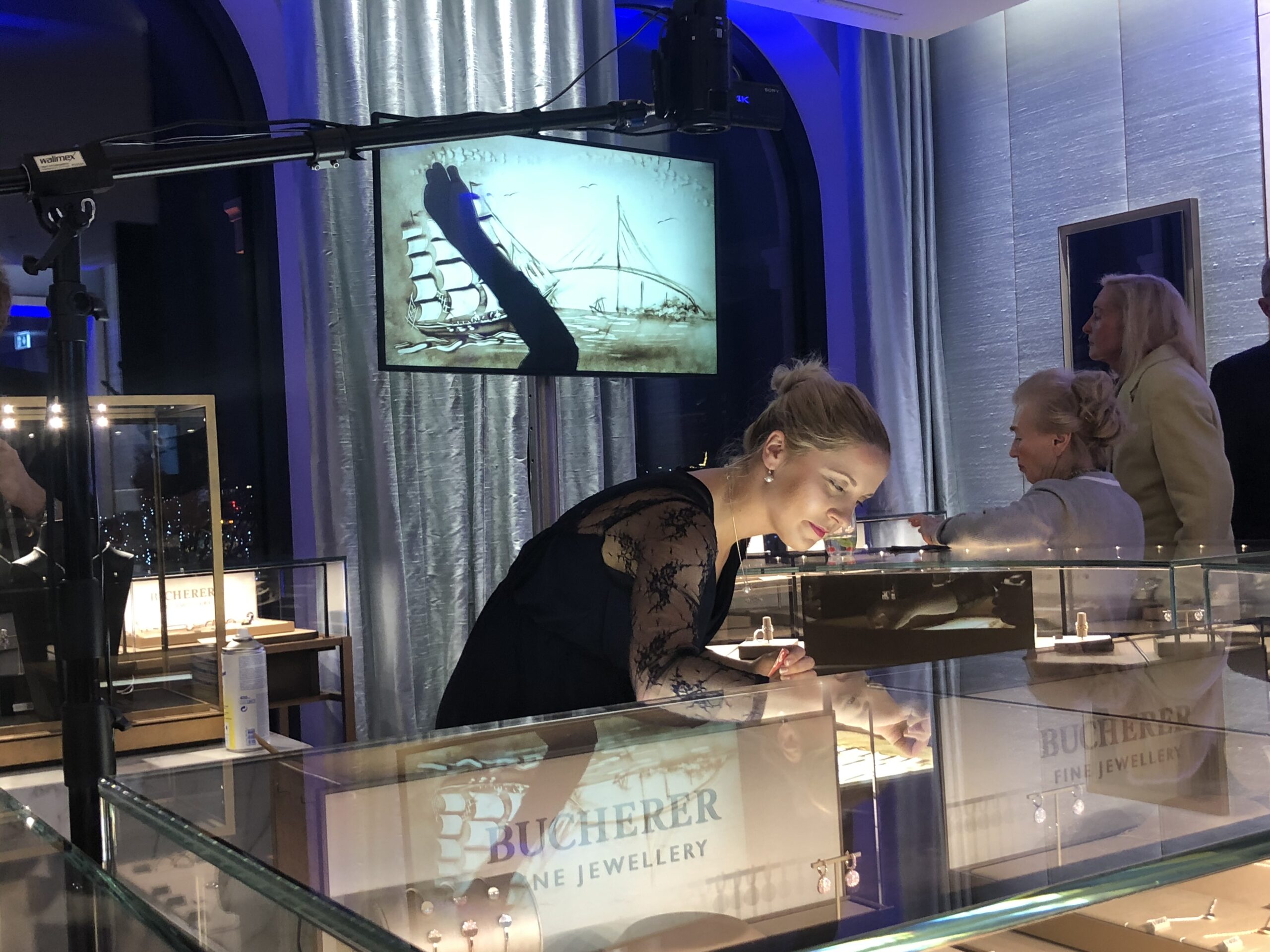 Sandmalerei im Hamburg – Bucherer